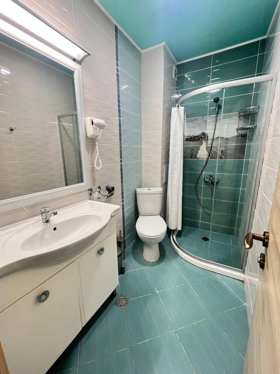 Family Hotel Gallery Солнечный берег Экстерьер фото